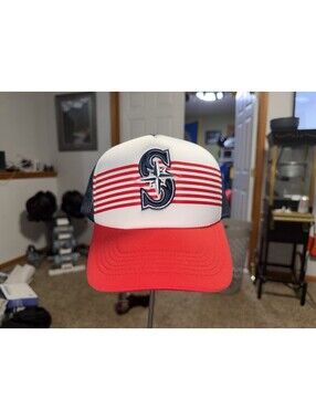 Seattle Mariners 7/4/25 USA Patriotic Trucker Cap Hat